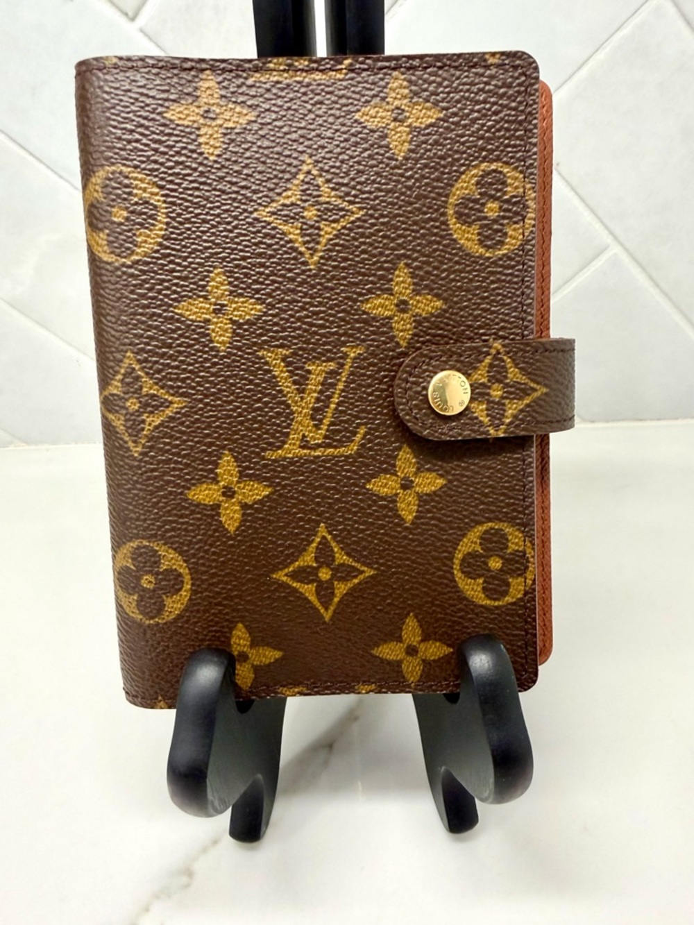 Louis Vuitton Monogram Agenda Passport Organizer